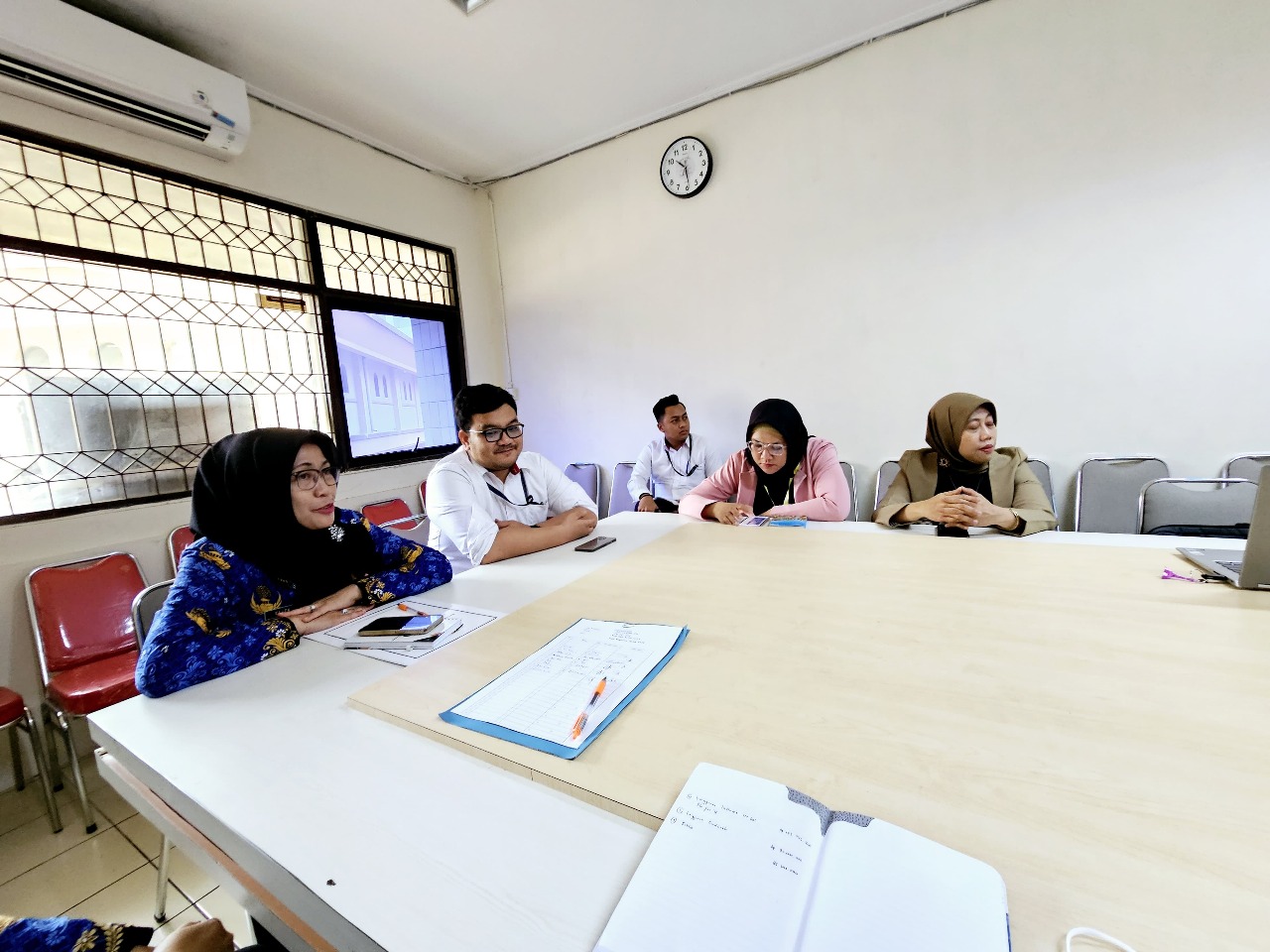 Rapat Pembahasan Penyelesaian Tagihan KKPD